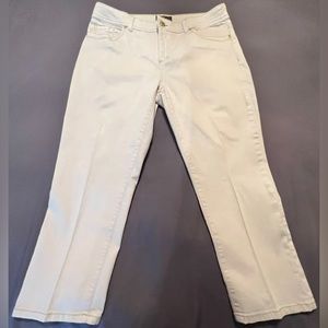 Chico’s So Slimming Women’s Off-White Crop Jeans size 1.5 Rhinestones 5 Pockets